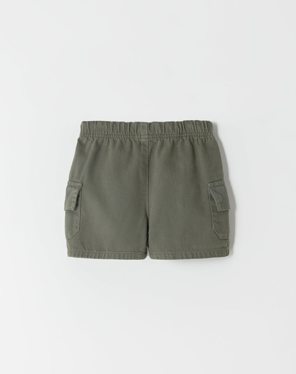 Bermuda regular fit verde militar