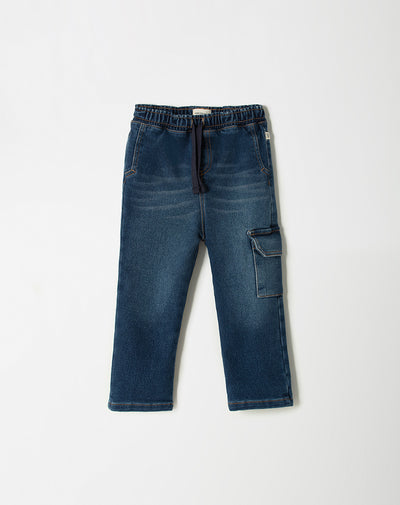 Jean tipo jogger tiro medio indigo