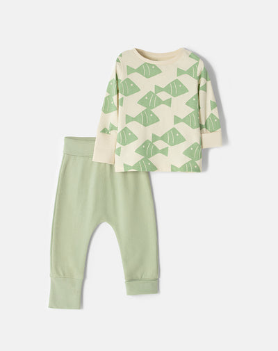 Conjunto buzo estampado + jogger verde