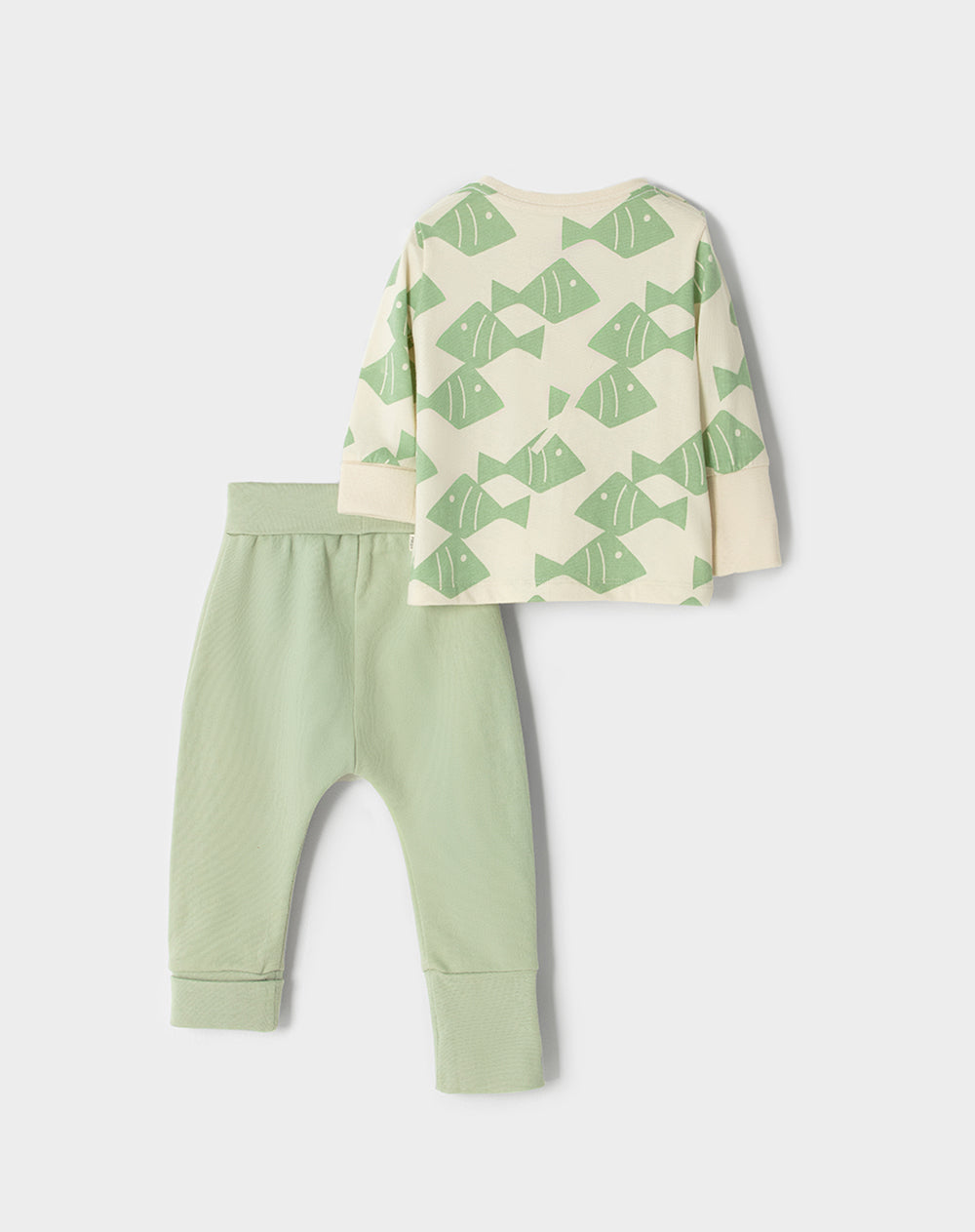 Conjunto buzo estampado + jogger verde