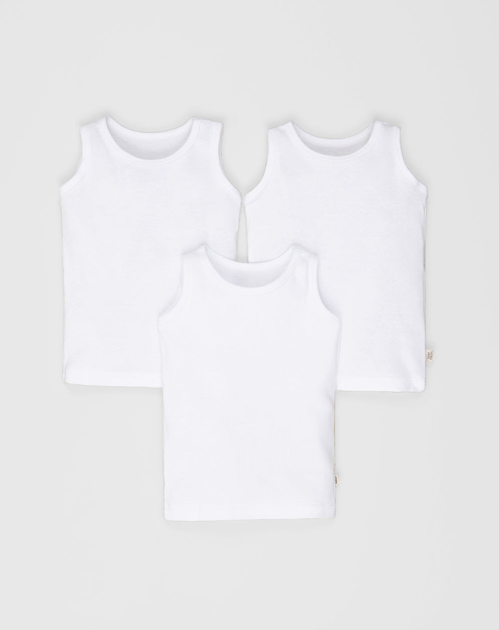 3 camisetas fitted fit blanca