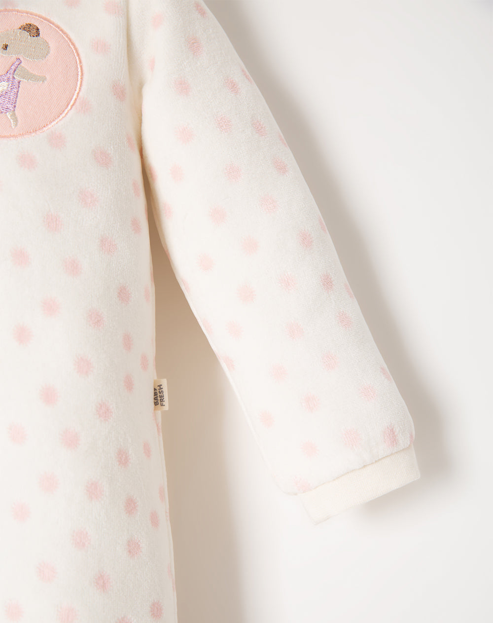 Pijama regular fit beige estampada